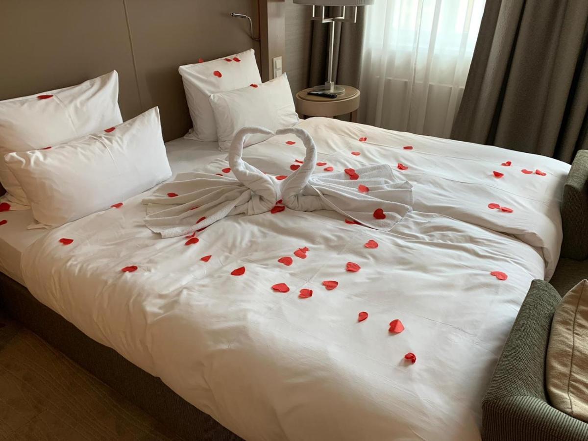 Townhouse Hotel