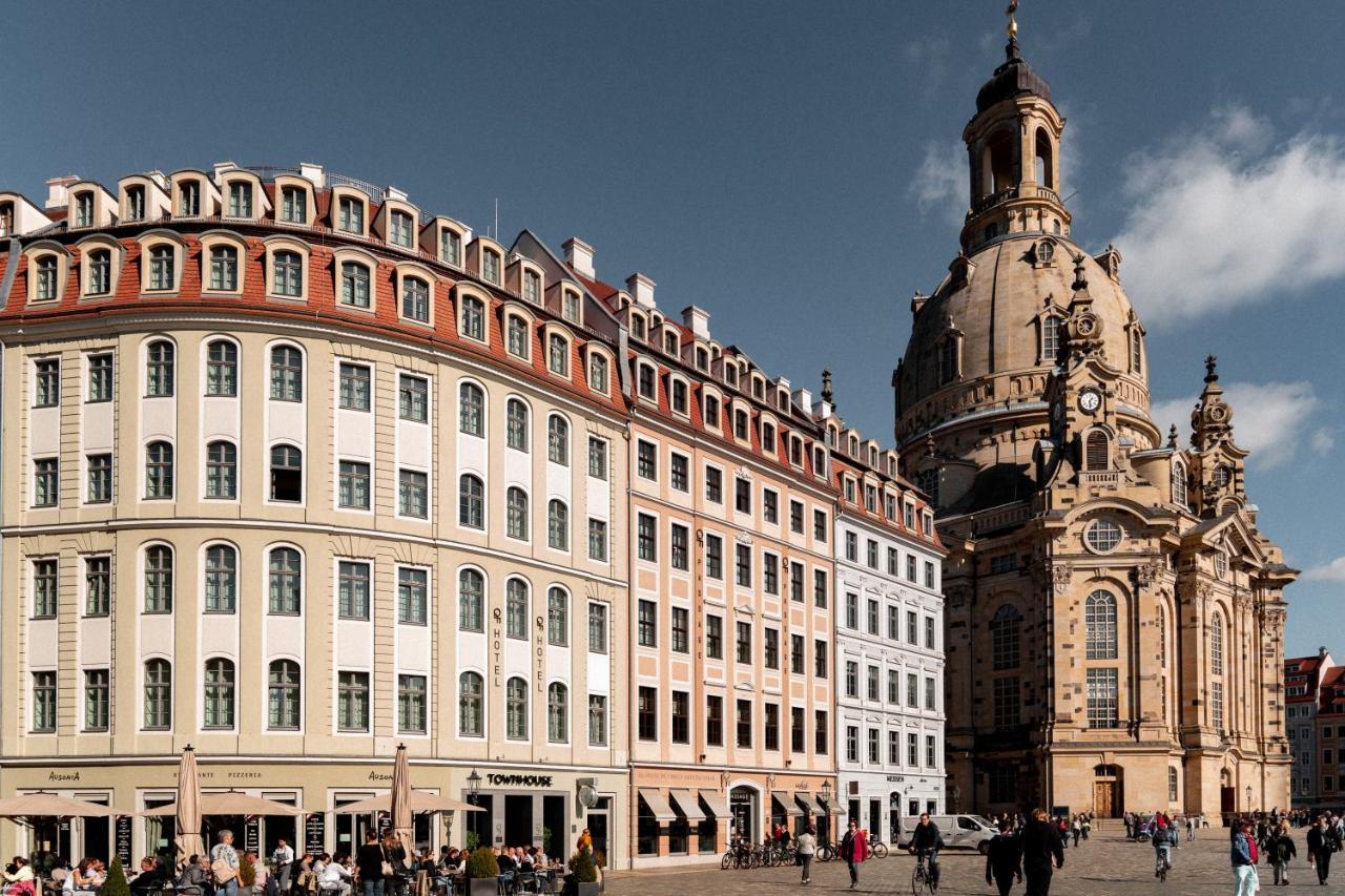 Townhouse Hotel